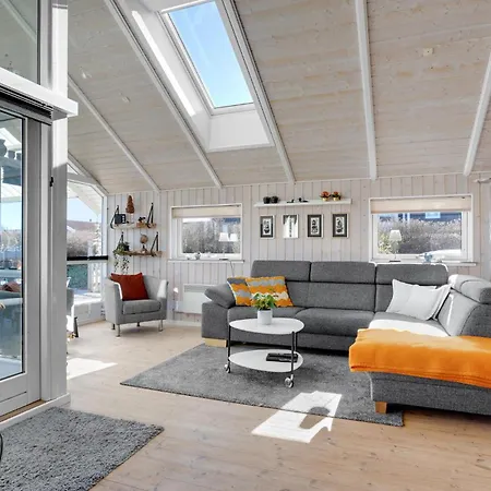 3 Bedroom Cozy In * Hadsund